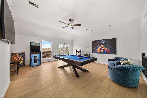 Billiard Table, Game Room, Interior, Wood Texture Flooring