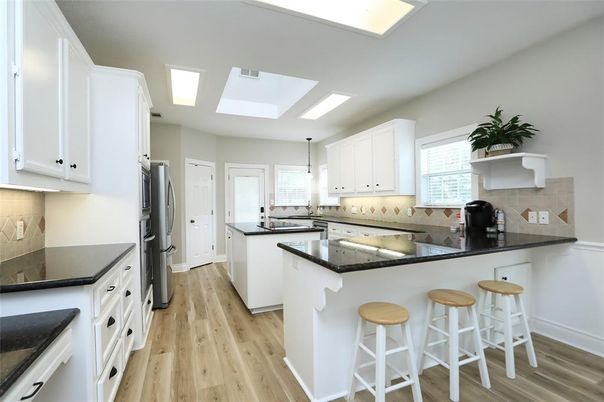 Interior, Kitchen, Pendant Lights, Wood Texture Flooring