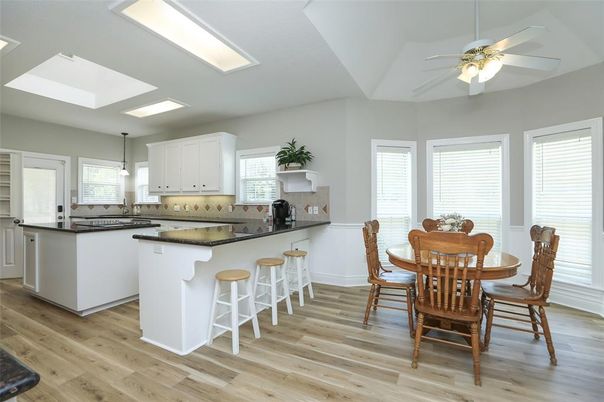 Dining room, Interior, Kitchen, Pendant Lights, Wood Texture Flooring