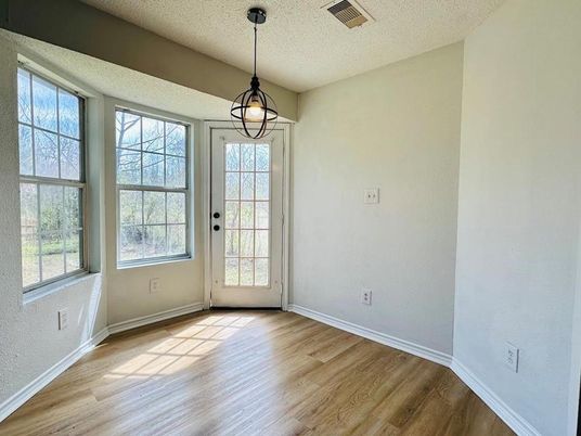 Empty room, Interior, Pendant Lights, Wood Texture Flooring