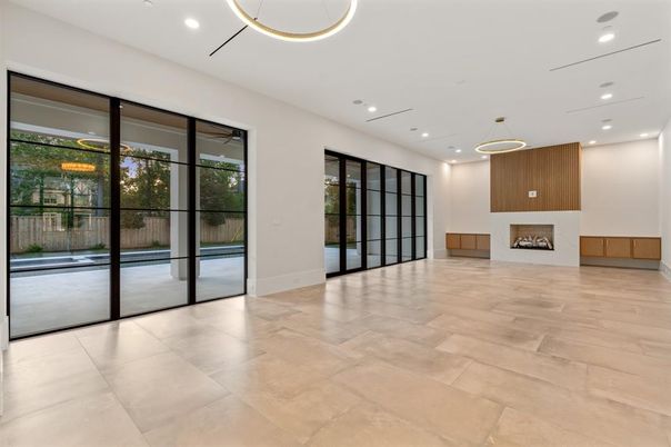 Empty room, Fireplace, Interior, Pendant Lights, Recessed Lighting
