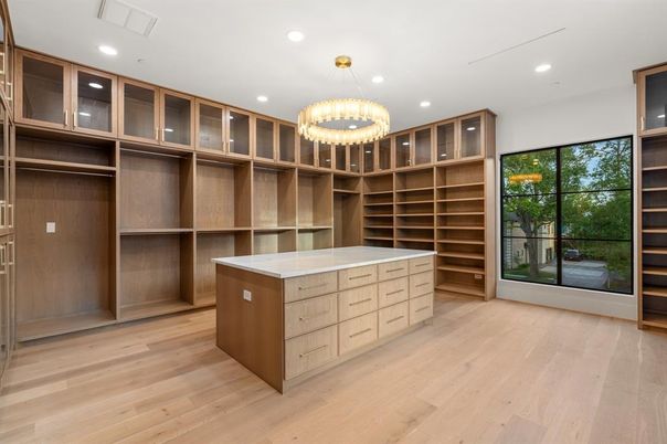 Chandelier, Interior, Recessed Lighting, Walk-in Closets, Wood Texture Flooring