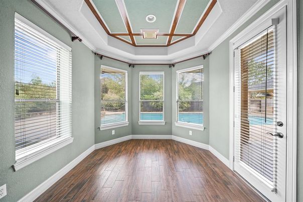 Empty room, Interior, Recessed Lighting, Wood Texture Flooring