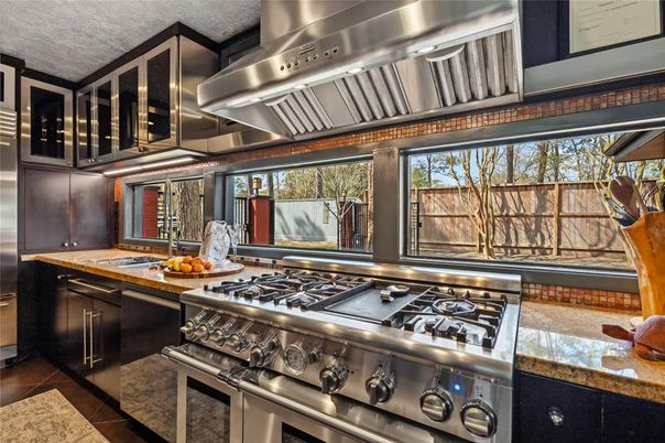 Interior, Kitchen, Stainless Steel Appliances