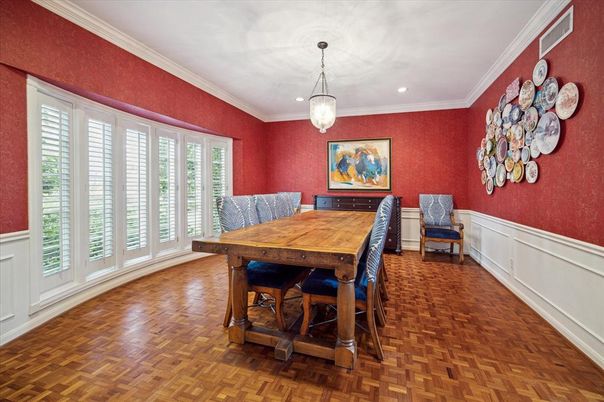 Dining room, Interior, Pendant Lights, Recessed Lighting, Wood Texture Flooring