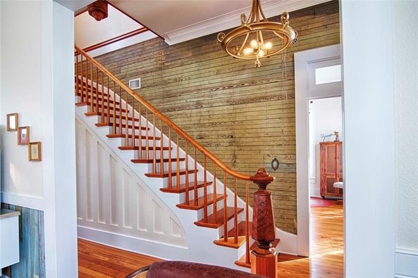 Interior, Pendant Lights, Wood Texture Flooring