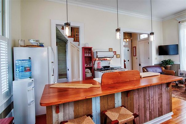 Interior, Kitchen, Pendant Lights, Wood Texture Flooring
