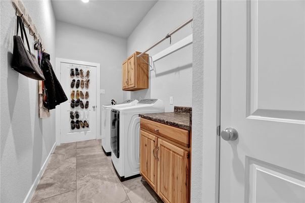 Interior, Recessed Lighting, Washer