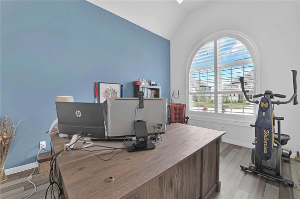 Fitness Equipment, Home Office, Interior, Wood Texture Flooring