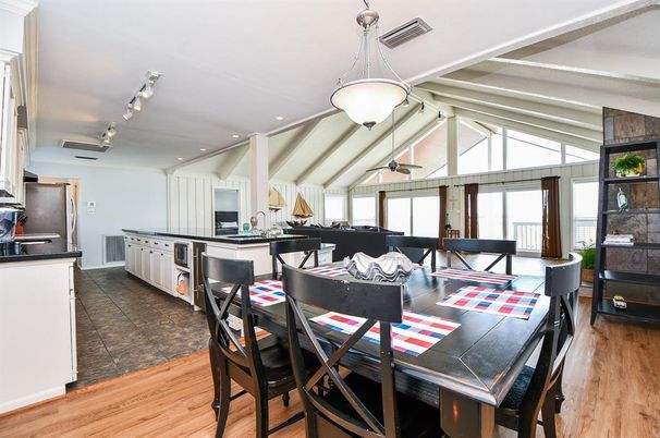 Dining room, Interior, Kitchen, Living room, Pendant Lights, Recessed Lighting, Wood Texture Flooring