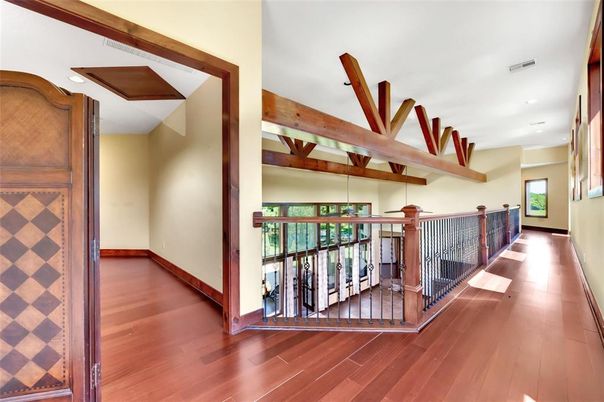 Interior, Recessed Lighting, Wooden Beams, Wood Texture Flooring