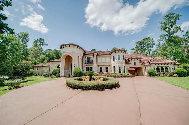 Backyard, Exterior, Facade, Mediterranean