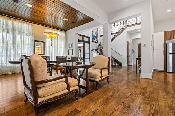 Dining room, Interior, Kitchen, Pendant Lights, Recessed Lighting, Wooden Ceilings, Wood Texture Flooring