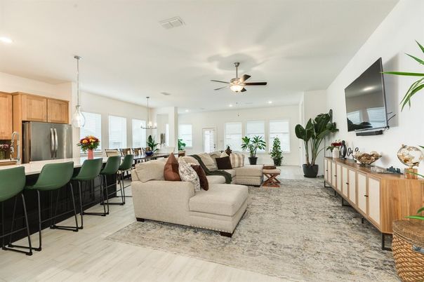 Dining room, Interior, Kitchen, Living room, Pendant Lights, Recessed Lighting, Stainless Steel Appliances, Wood Texture Flooring