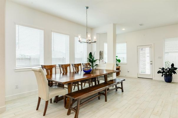 Chandelier, Dining room, Interior, Pendant Lights, Recessed Lighting, Wood Texture Flooring