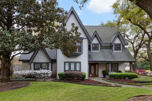 Exterior, Facade, Brick Facade, Tudor Revival