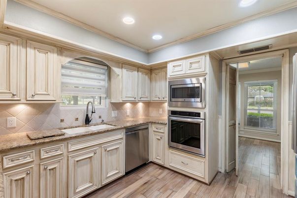 Interior, Kitchen, Recessed Lighting, Stainless Steel Appliances, Wood Texture Flooring