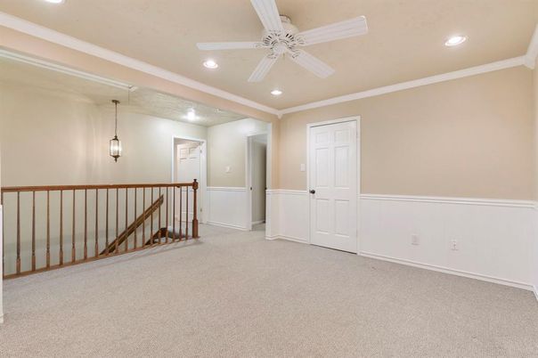 Empty room, Interior, Pendant Lights, Recessed Lighting