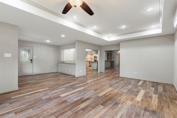 Empty room, Interior, Recessed Lighting, Wood Texture Flooring