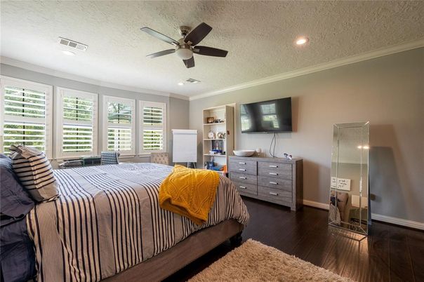 Bedroom, Interior, Recessed Lighting, Wood Texture Flooring