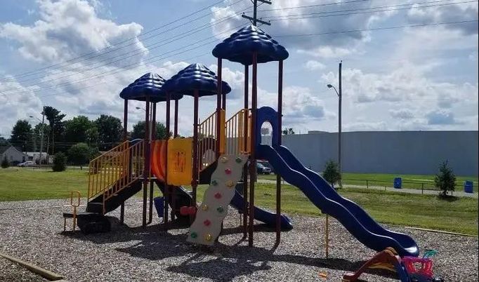 Backyard, Exterior, Playground