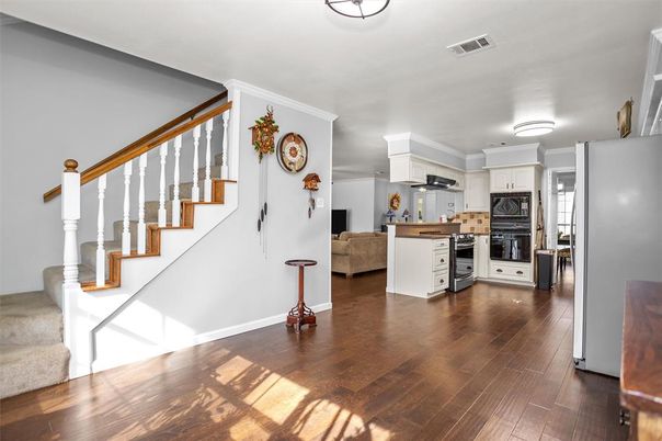 Interior, Kitchen, Stainless Steel Appliances, Wood Texture Flooring