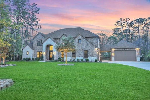 Attached, Backyard, Exterior, Facade, French Provincial