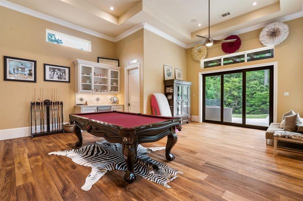 Billiard Table, Game Room, Interior, Recessed Lighting, Wood Texture Flooring