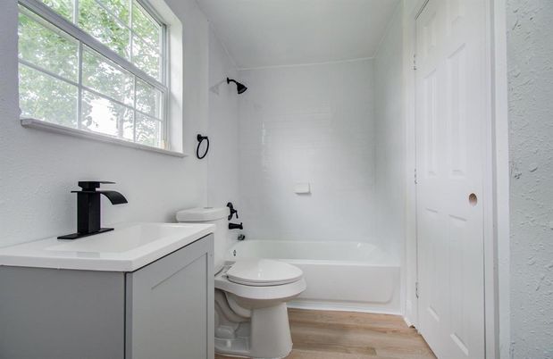 Bathroom, Interior, Wood Texture Flooring