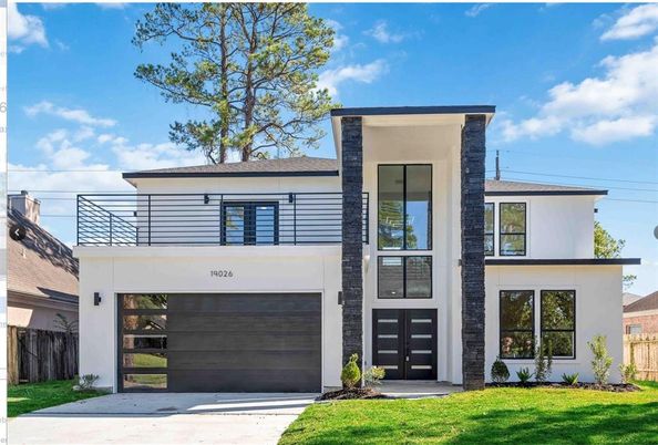 Attached, Exterior, Facade, Modern