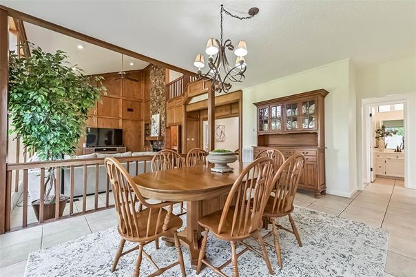 Chandelier, Dining room, Interior, Kitchen, Recessed Lighting