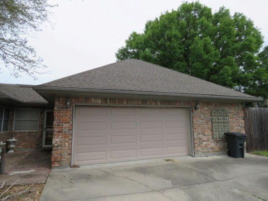Detached Garage, Exterior