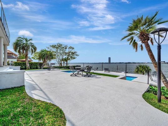 Exterior, Lake, Pool