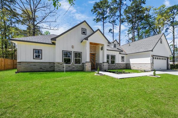 Attached, Backyard, Detached Garage, Exterior, Facade, Farmhouse