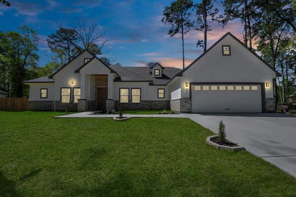 Attached, Backyard, Exterior, Facade, Farmhouse