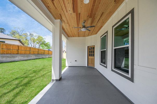 Backyard, Exterior