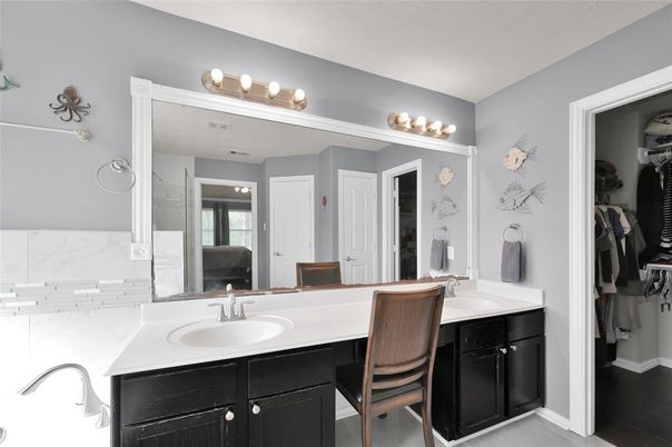 Bathroom, Dual Sink Vanities, Interior, Marble Walls