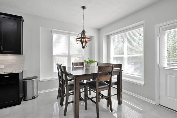 Dining room, Interior, Pendant Lights