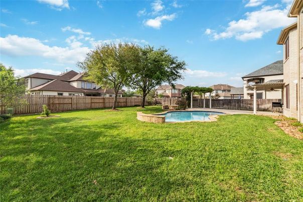 Backyard, Exterior, Pool