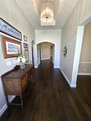 Chandelier, Interior, Wood Texture Flooring