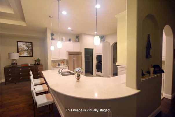 Interior, Kitchen, Pendant Lights, Recessed Lighting, Wood Texture Flooring