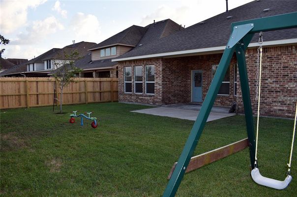 Backyard, Exterior, Playground