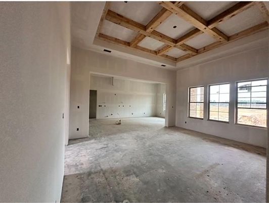 Empty room, Interior, Recessed Lighting, Wooden Beams