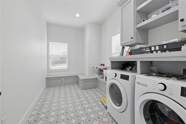 Interior, Recessed Lighting, Washer