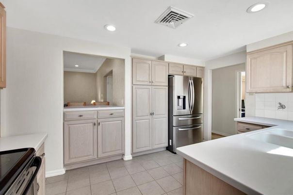 Interior, Kitchen, Recessed Lighting