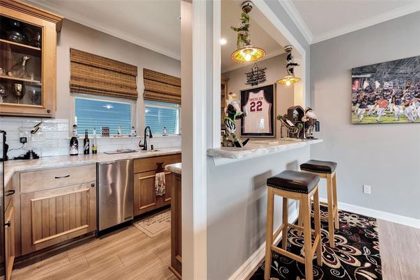 Interior, Kitchen, Pendant Lights, Recessed Lighting, Wood Texture Flooring