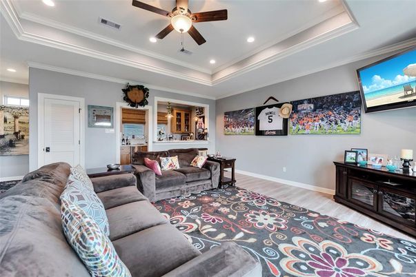 Interior, Living room, Recessed Lighting, Wood Texture Flooring