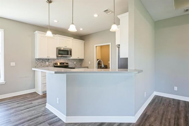 Interior, Kitchen, Pendant Lights, Recessed Lighting, Wood Texture Flooring