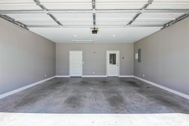 Garage, Interior