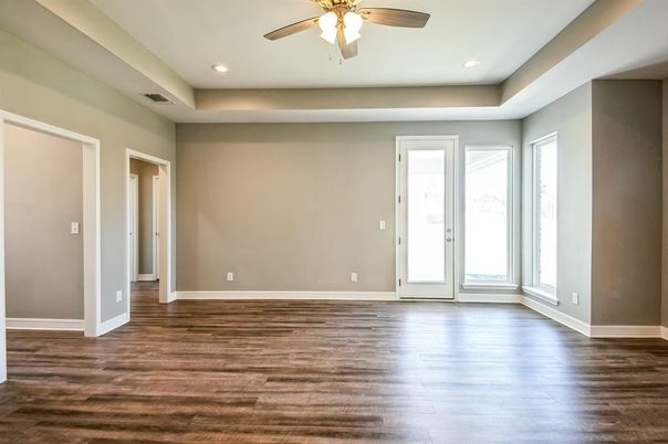 Empty room, Interior, Recessed Lighting, Wood Texture Flooring